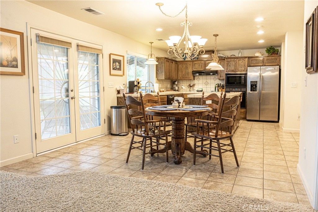 41766 John Muir Drive, Coarsegold, CA 93614