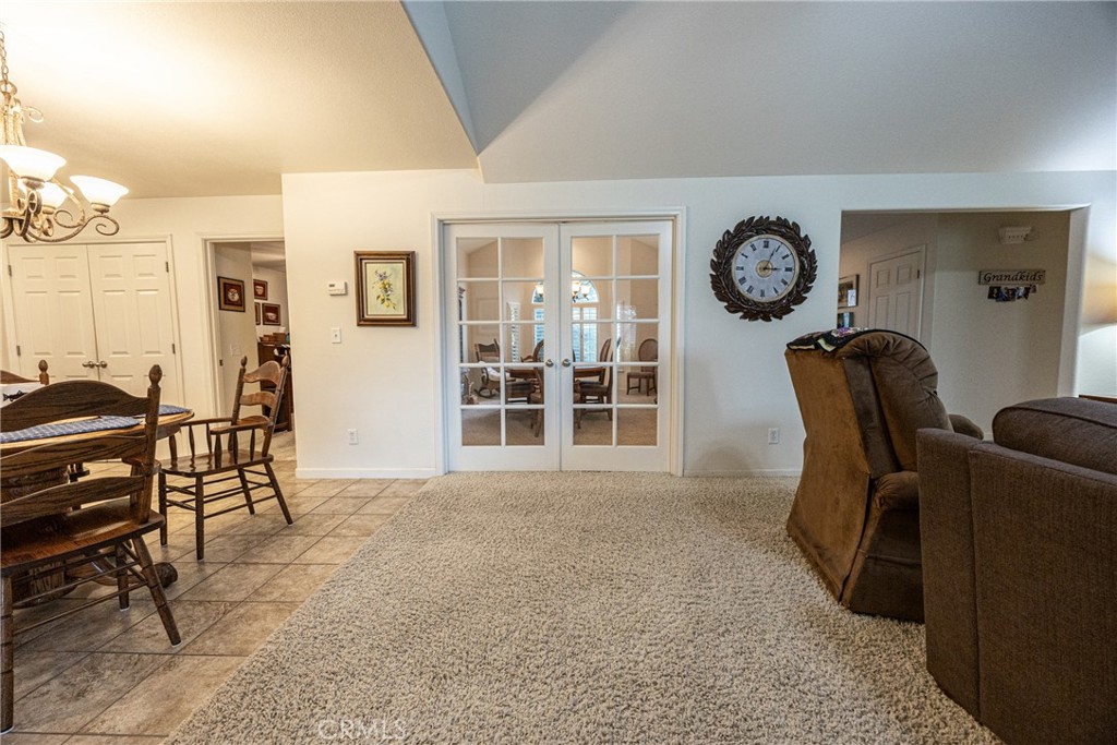 41766 John Muir Drive, Coarsegold, CA 93614