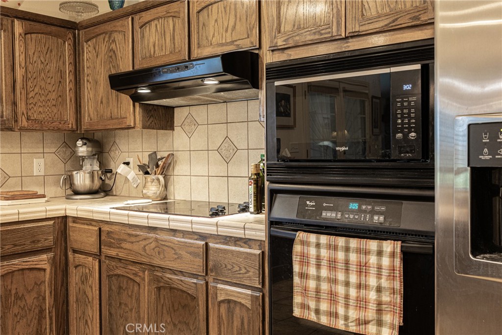 41766 John Muir Drive, Coarsegold, CA 93614