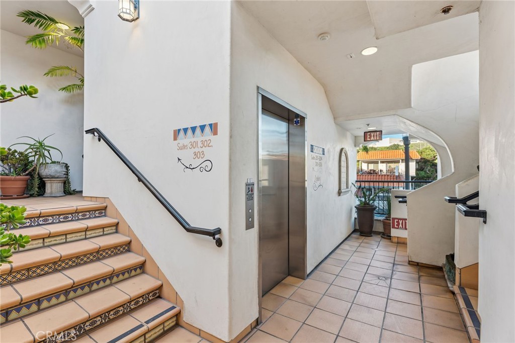 911 Price St #5, Pismo Beach, CA 93449