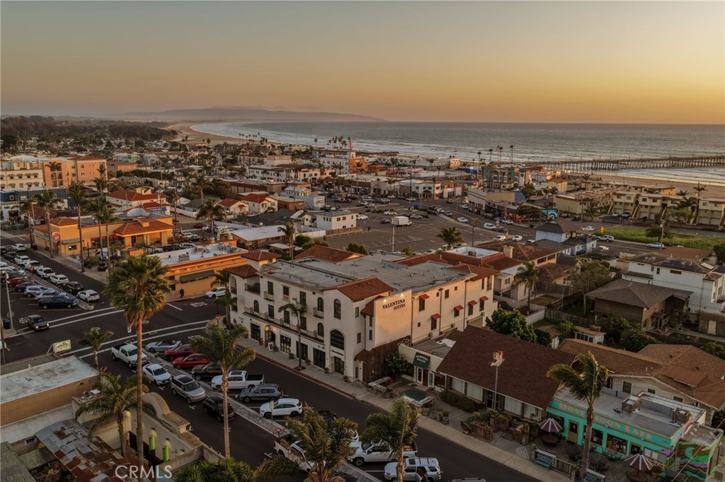911 Price St #5, Pismo Beach, CA 93449