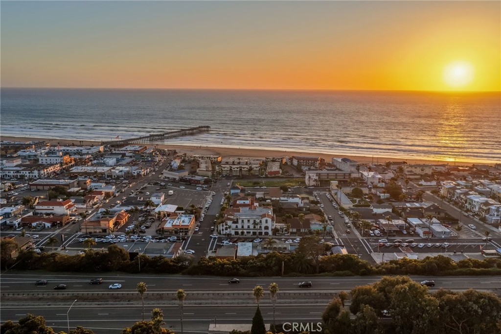 911 Price St #5, Pismo Beach, CA 93449