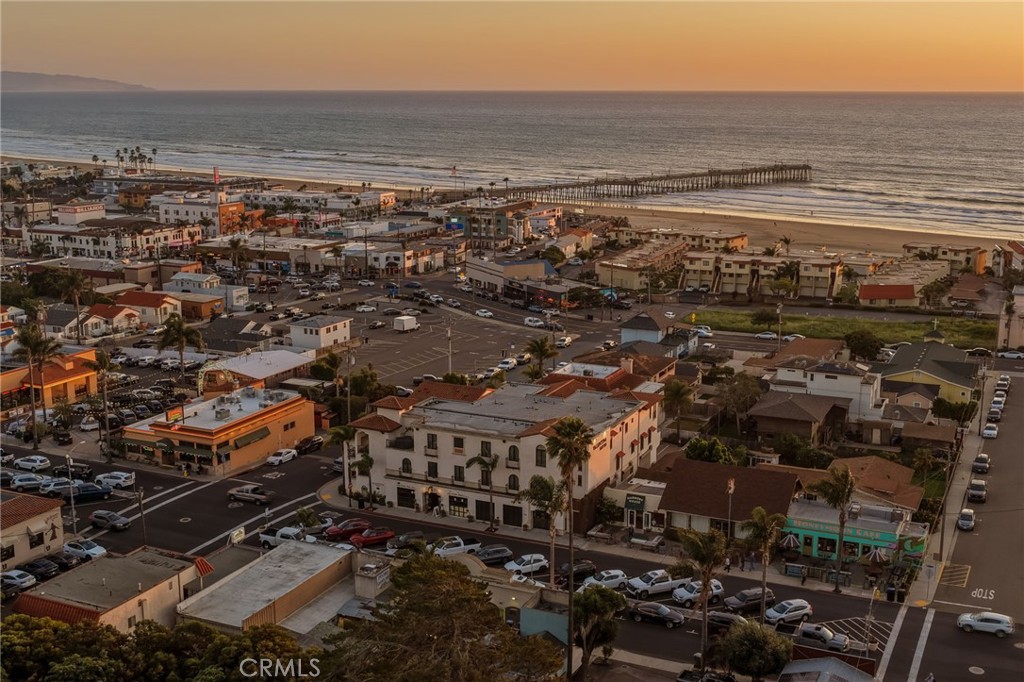 911 Price St #5, Pismo Beach, CA 93449