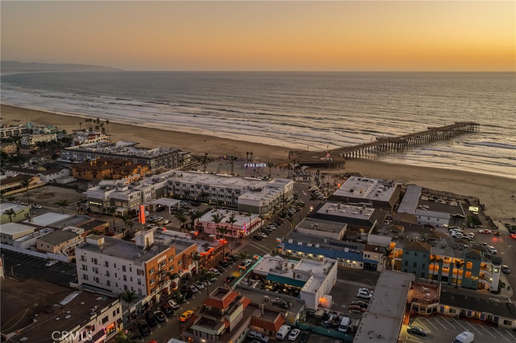 911 Price St #5, Pismo Beach, CA 93449