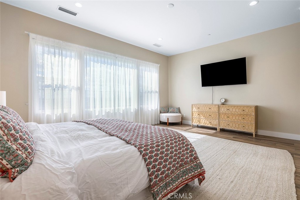 944 Horizon Dr, Madera, CA 93636