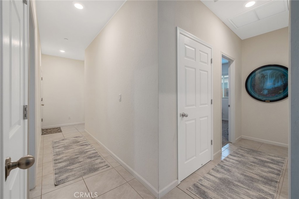 535 Sandtrap, Lemoore, CA 93245