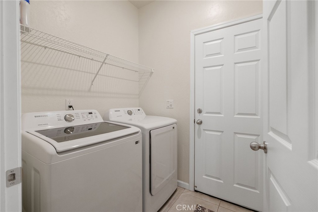 535 Sandtrap, Lemoore, CA 93245