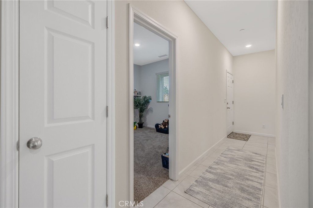 535 Sandtrap, Lemoore, CA 93245