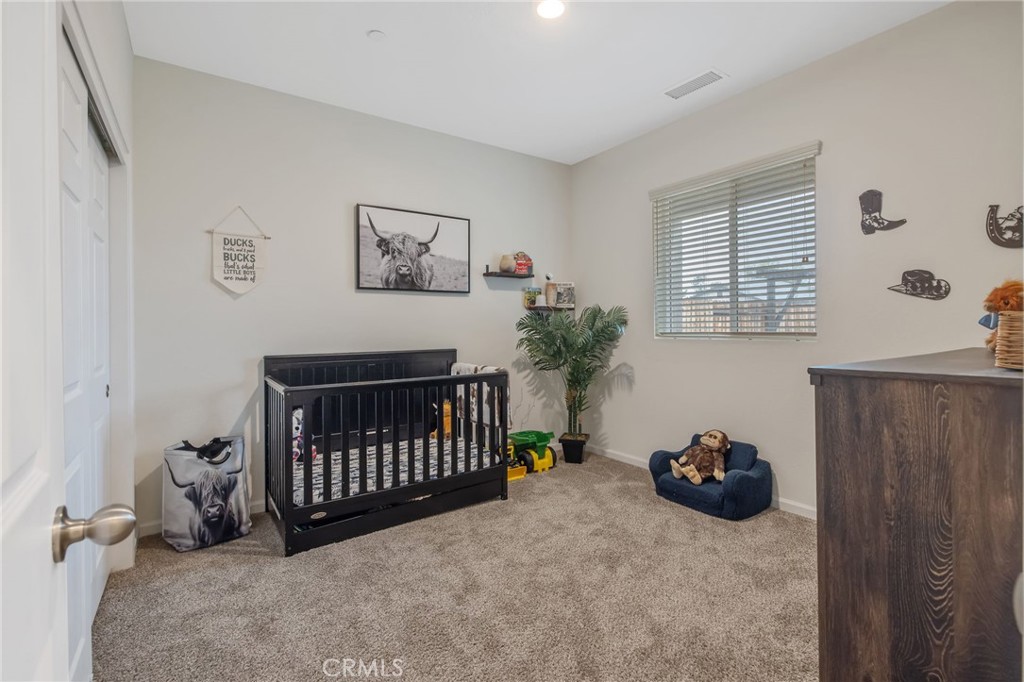 535 Sandtrap, Lemoore, CA 93245