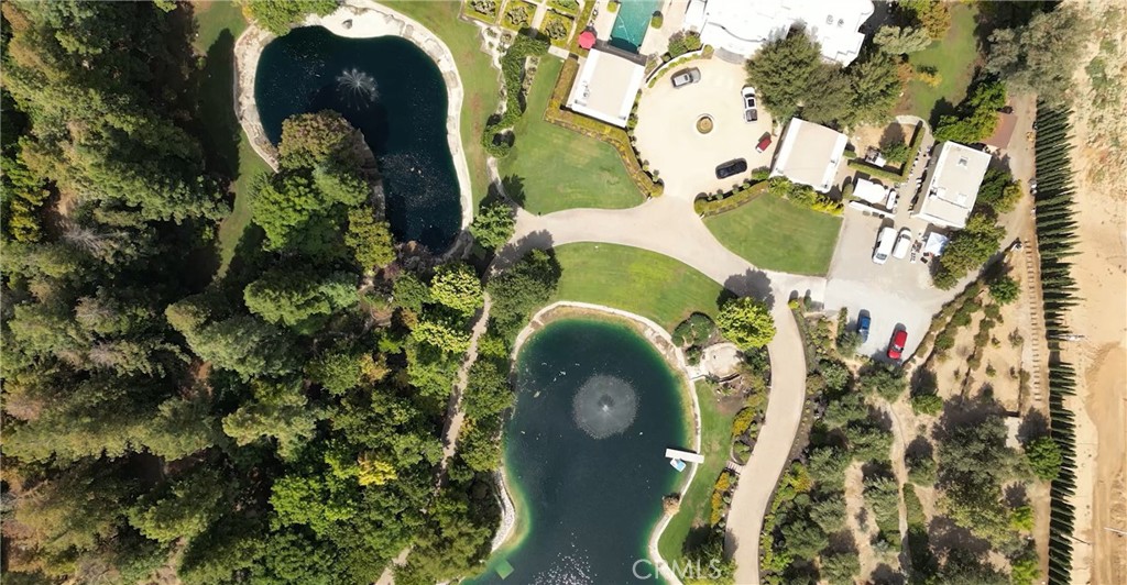 12950 N Willow Ave, Clovis, CA 93619