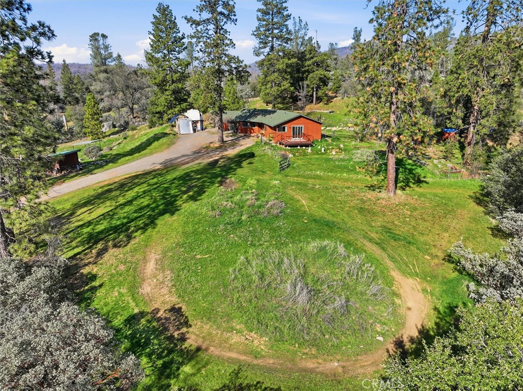 3868 Pinecrest Dr, Mariposa, CA 95338