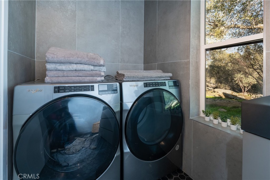 43956 Rocky Ridge, Coarsegold, CA 93614