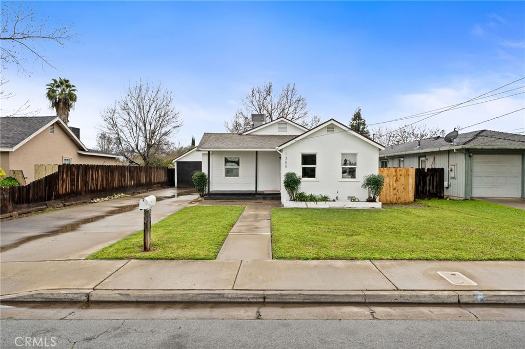 1366 E Alexander Ave, Merced, CA 95340
