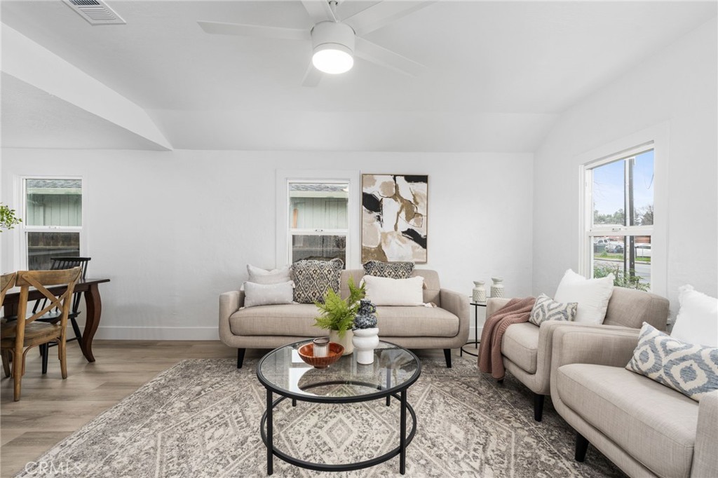 1366 E Alexander Ave, Merced, CA 95340