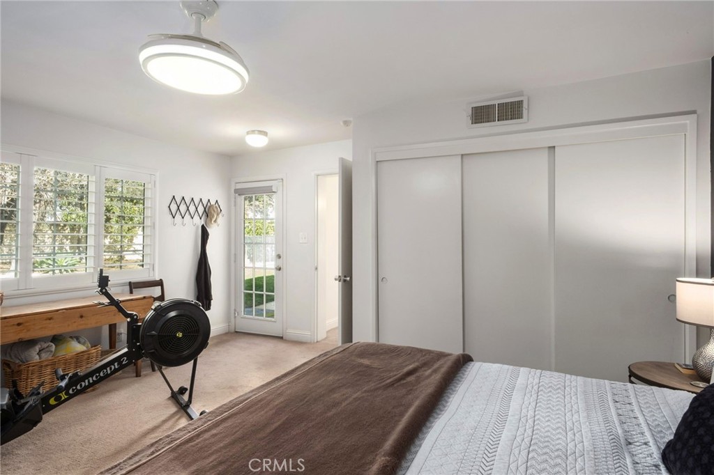 1264 W Celeste, Fresno, CA 93711