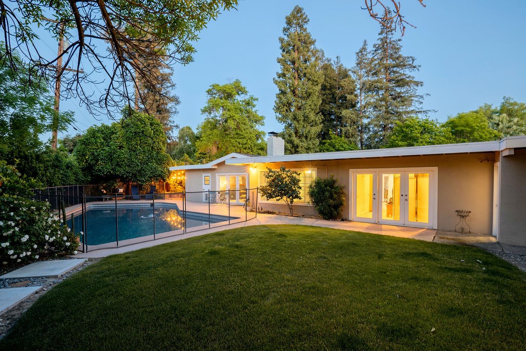 1264 W Celeste, Fresno, CA 93711