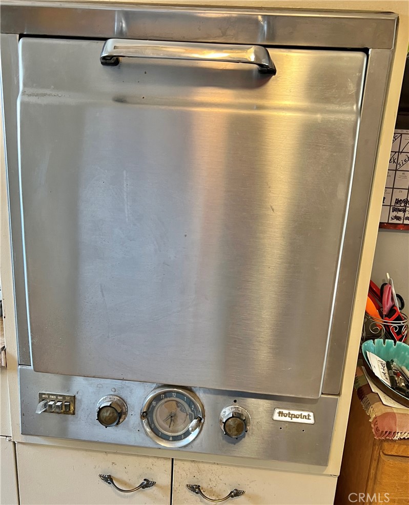 3823 E Holland, Fresno, CA 93726