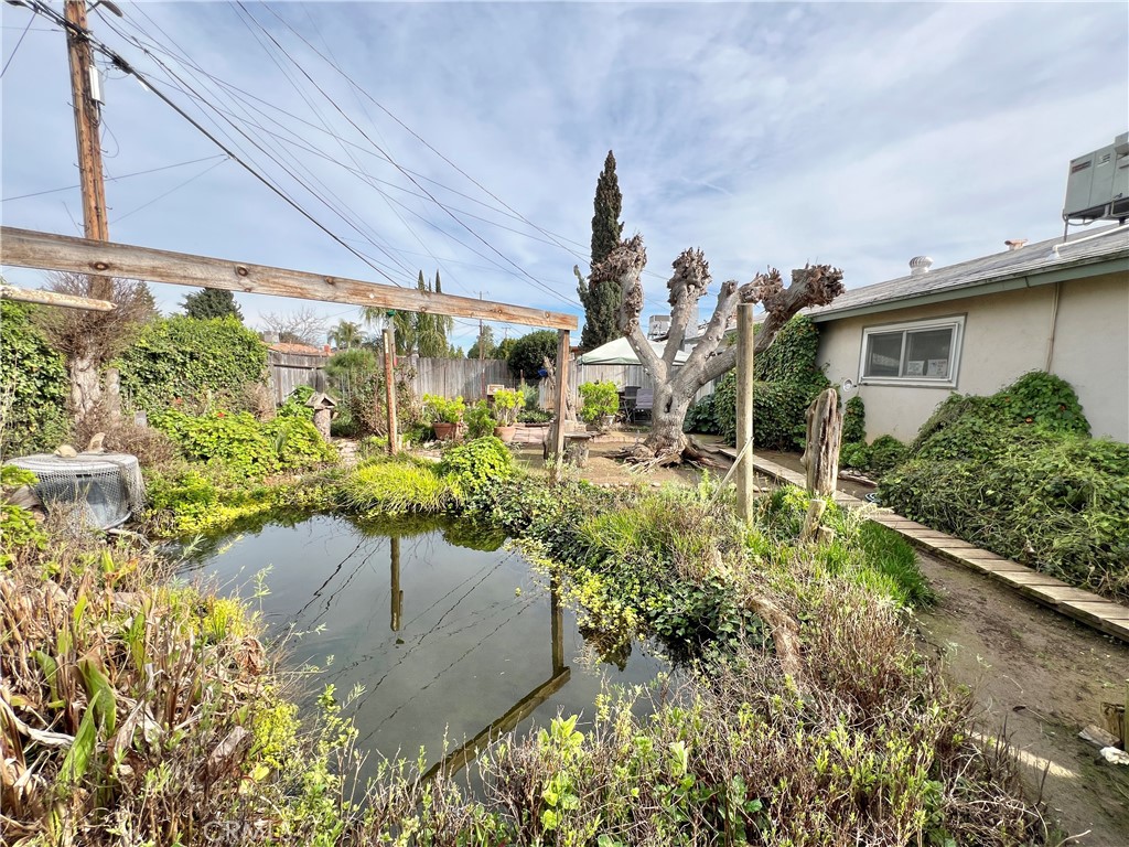 3823 E Holland, Fresno, CA 93726