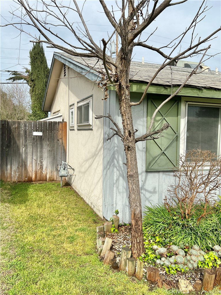 3823 E Holland, Fresno, CA 93726