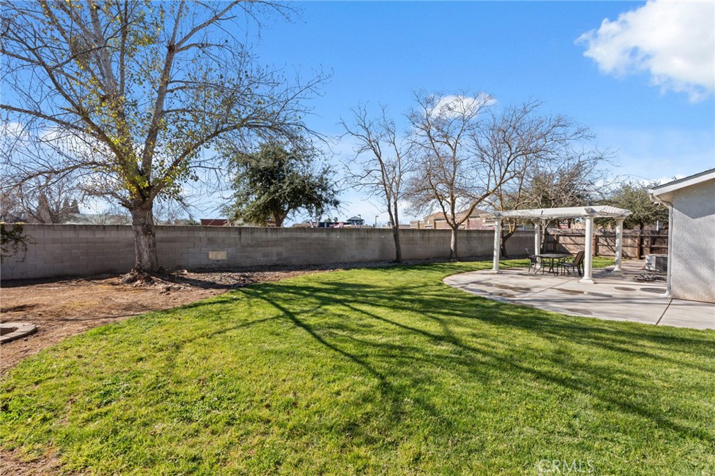 6615 N Babigian, Fresno, CA 93722