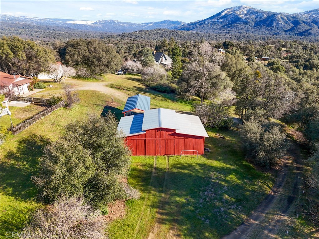 44800 Ahwahnee Acres, Ahwahnee, CA 93601