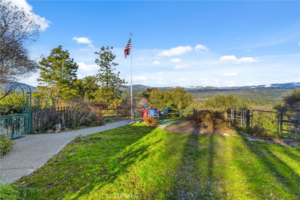 44800 Ahwahnee Acres, Ahwahnee, CA 93601
