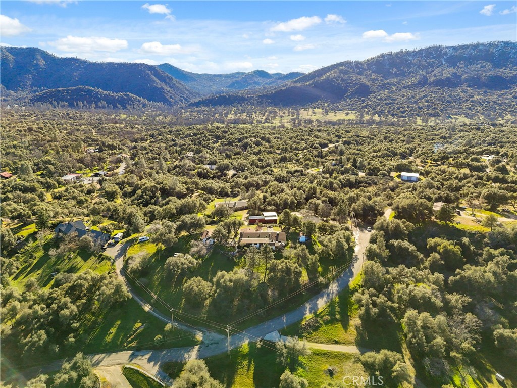 44800 Ahwahnee Acres, Ahwahnee, CA 93601