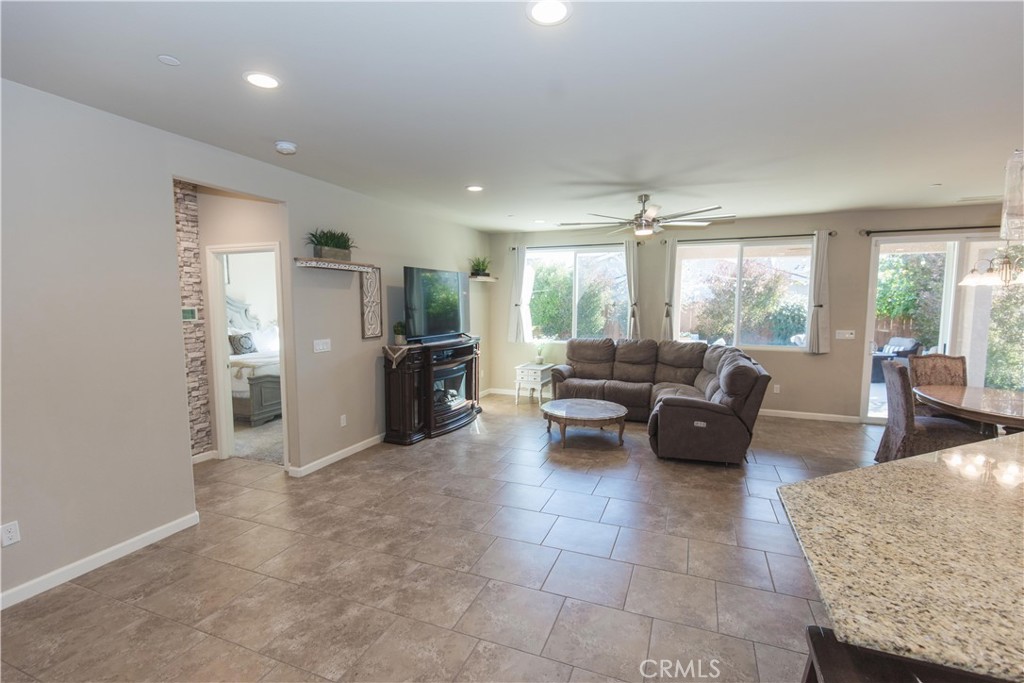 7375 E Lansing, Fresno, CA 93737