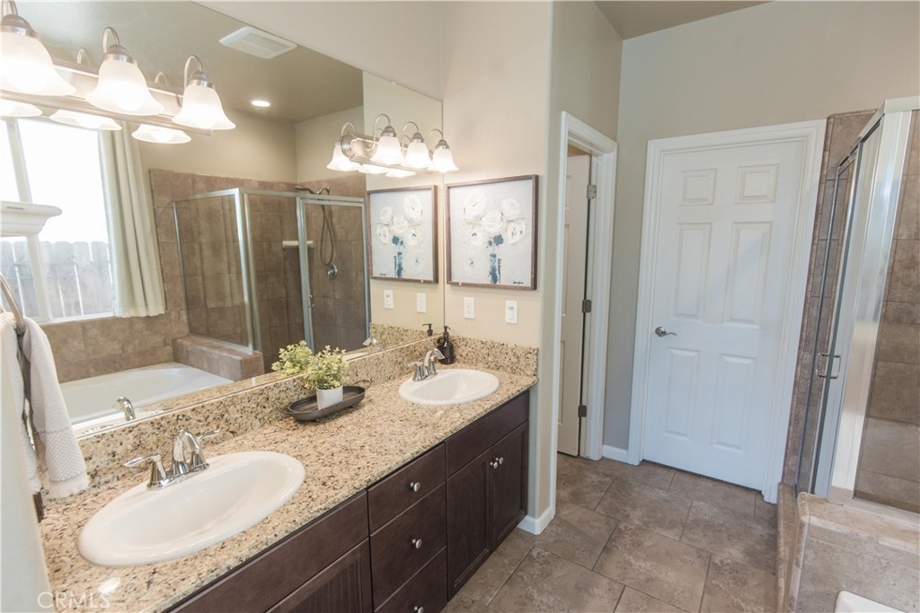 7375 E Lansing, Fresno, CA 93737