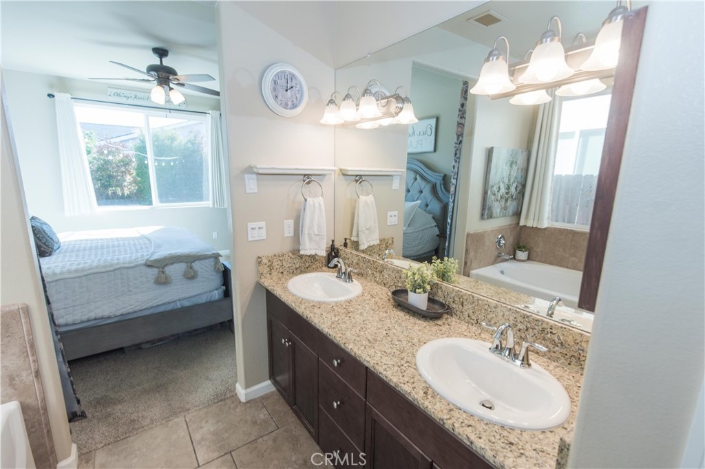 7375 E Lansing, Fresno, CA 93737