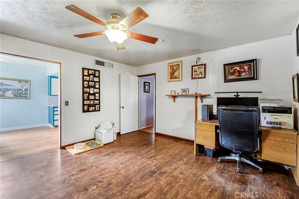 3495 E Dakota, Fresno, CA 93726