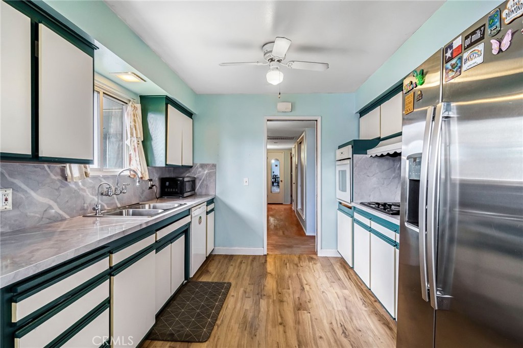 3495 E Dakota, Fresno, CA 93726