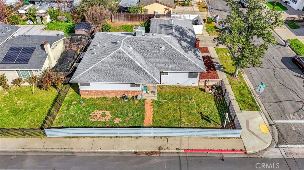 3495 E Dakota, Fresno, CA 93726