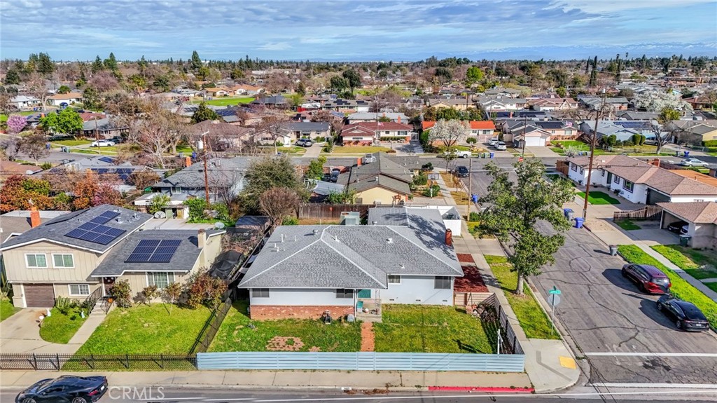 3495 E Dakota, Fresno, CA 93726