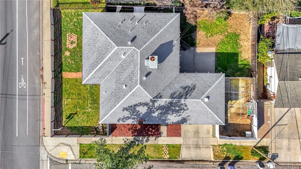 3495 E Dakota, Fresno, CA 93726