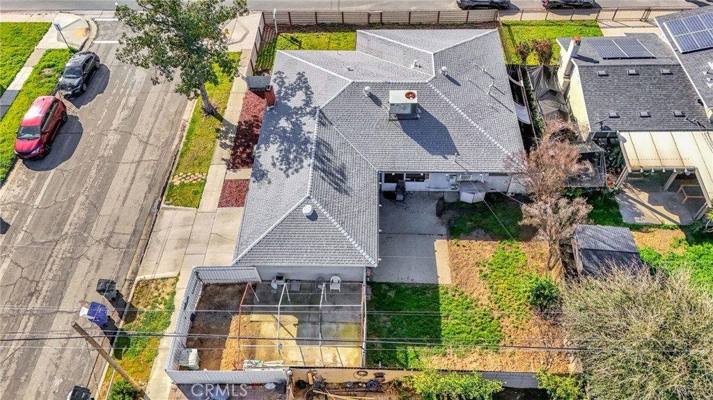 3495 E Dakota, Fresno, CA 93726