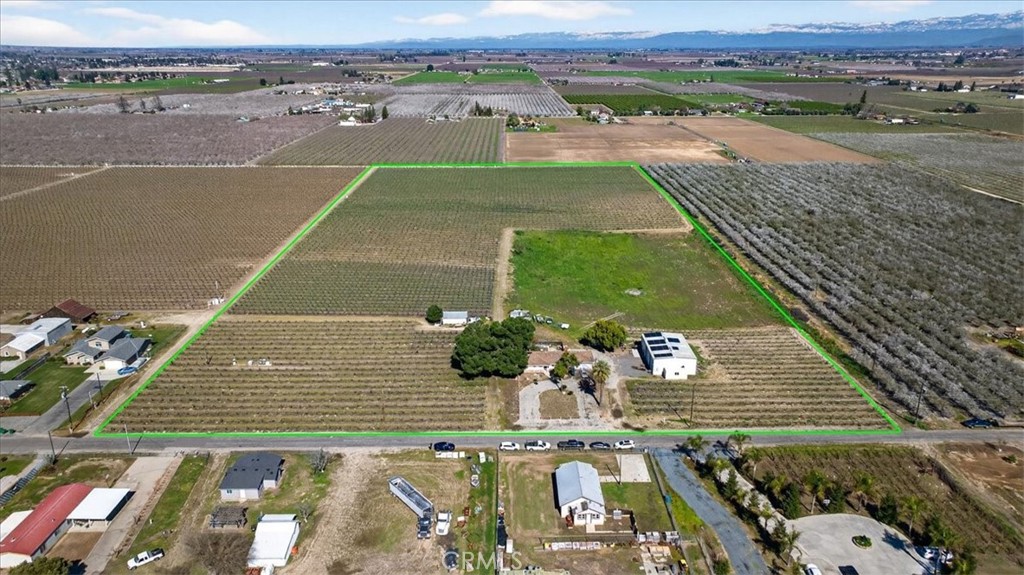 11430 E Saginaw, Selma, CA 93662