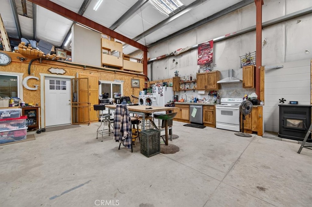 11430 E Saginaw, Selma, CA 93662