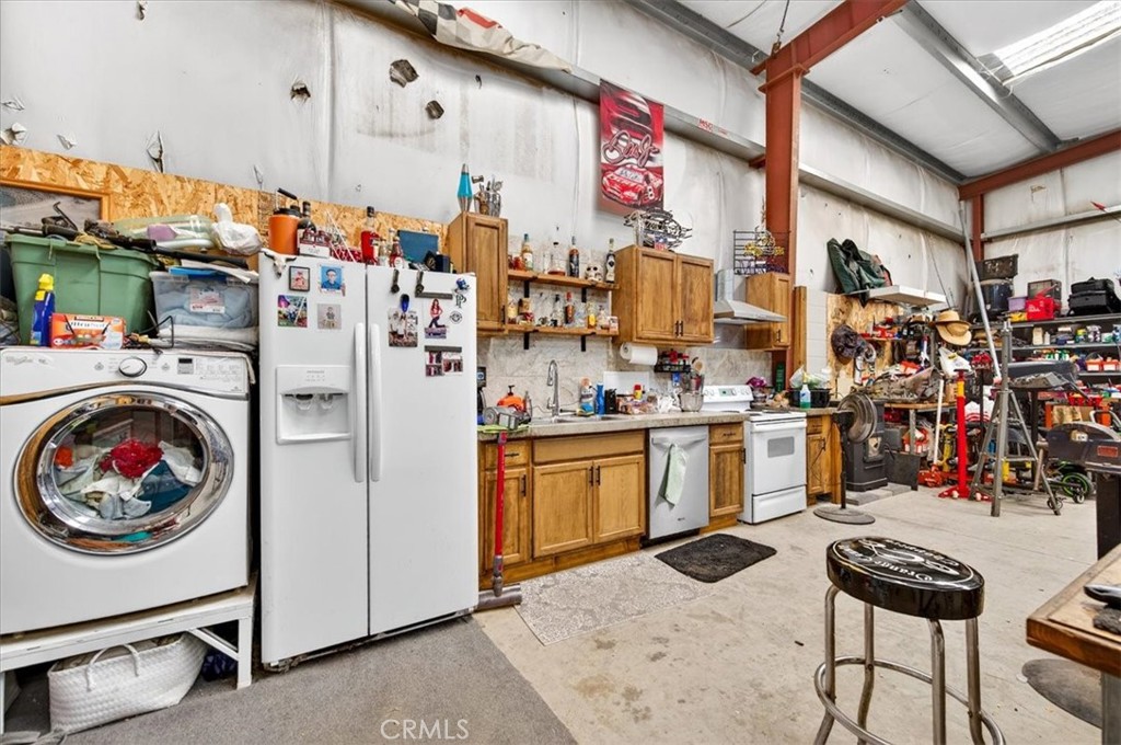 11430 E Saginaw, Selma, CA 93662