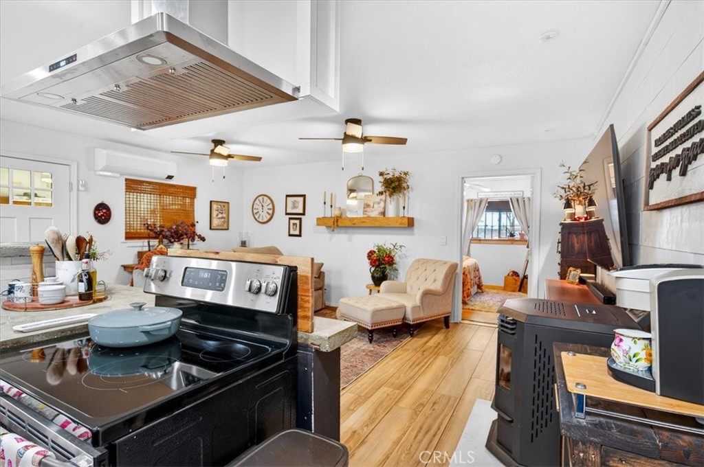 11430 E Saginaw, Selma, CA 93662