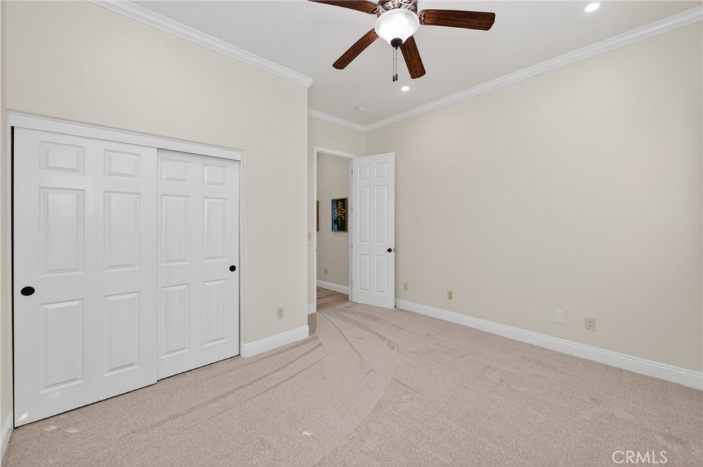 1563 E Via Mirasol, Fresno, CA 93730