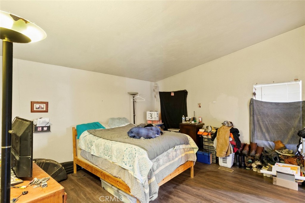 1668 Carmelita, La Grange, CA 95329