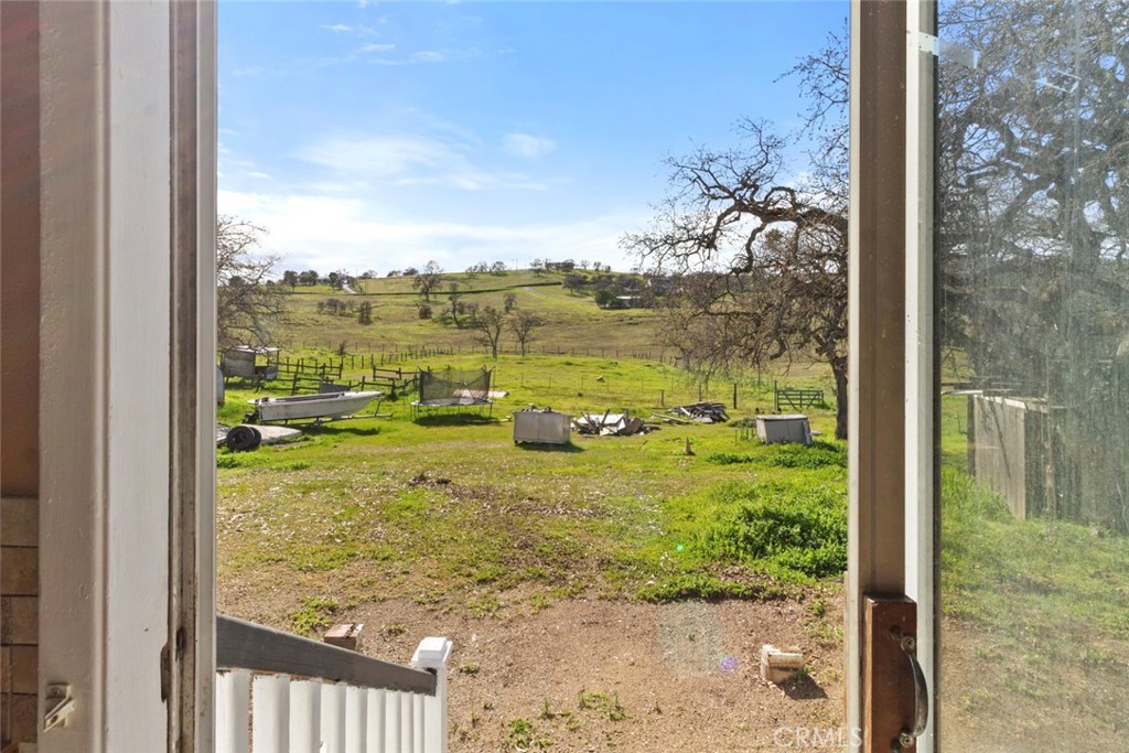 1668 Carmelita, La Grange, CA 95329