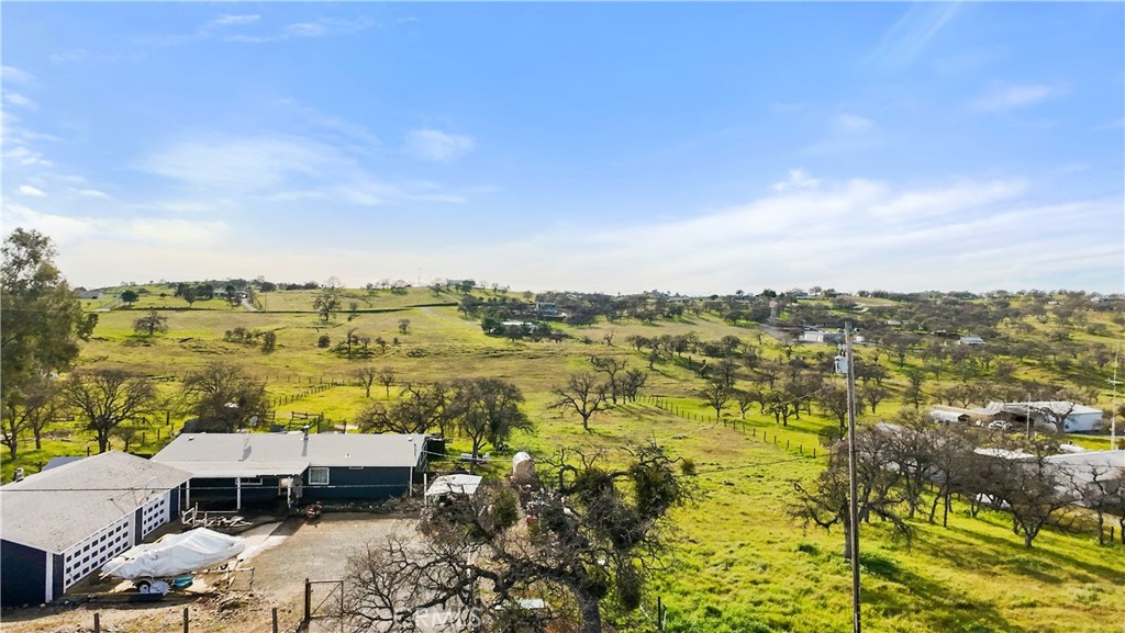 1668 Carmelita, La Grange, CA 95329