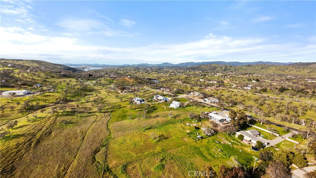 1668 Carmelita, La Grange, CA 95329