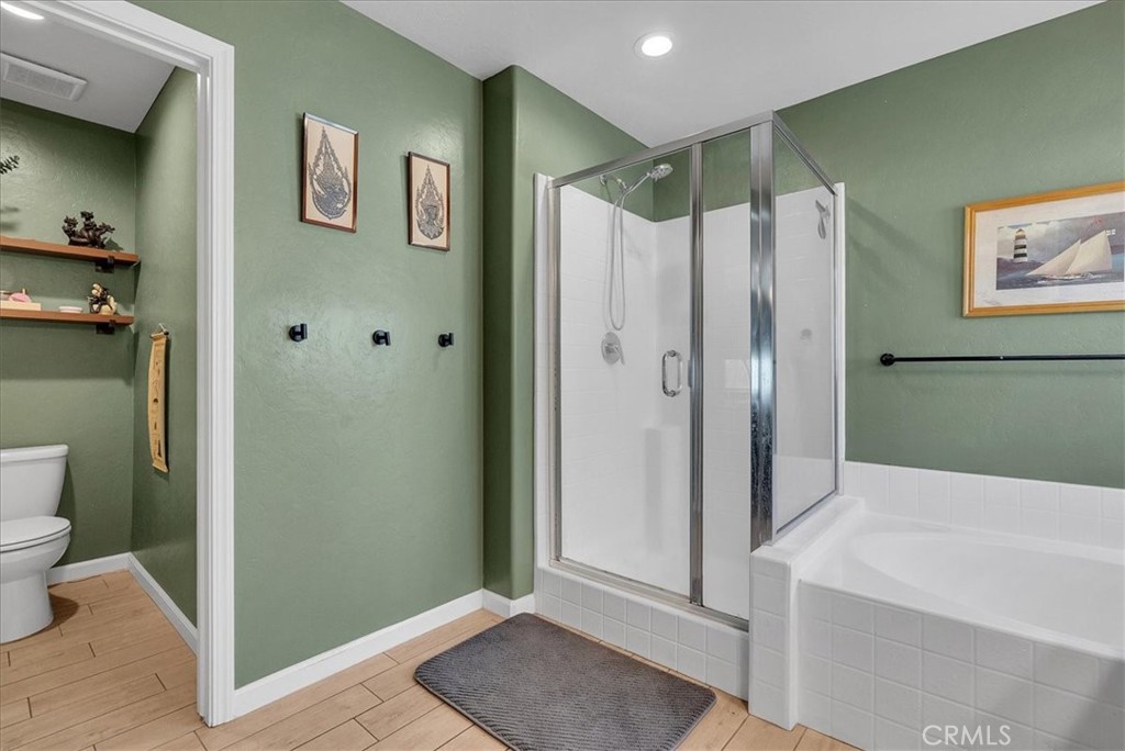 2439 Madeline Dr, Hanford, CA 93230