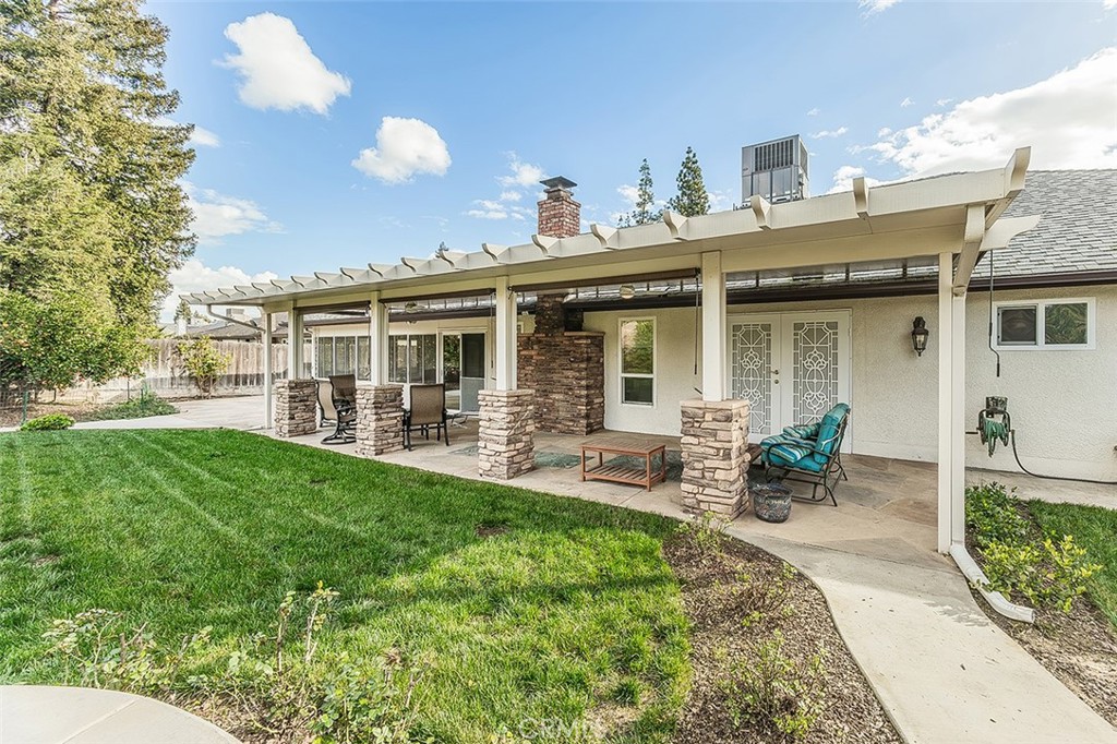 1572 W Millbrae, Fresno, CA 93711