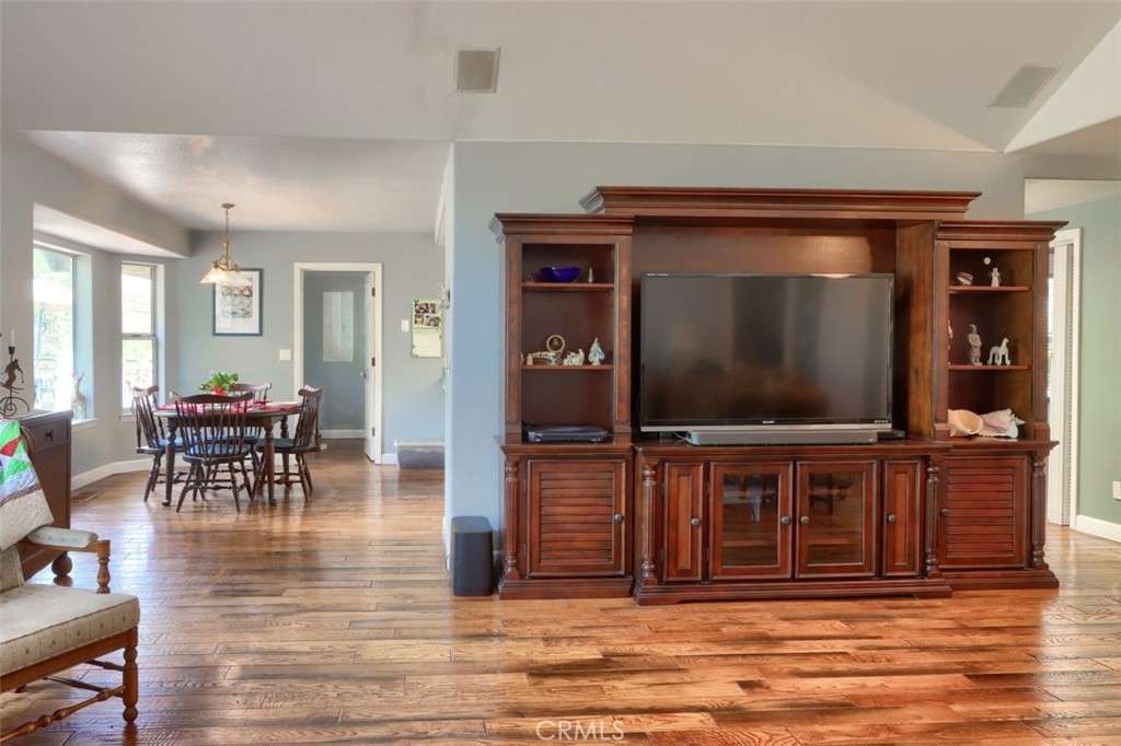 36328 Finegold Creek Dr, North Fork, CA 93643