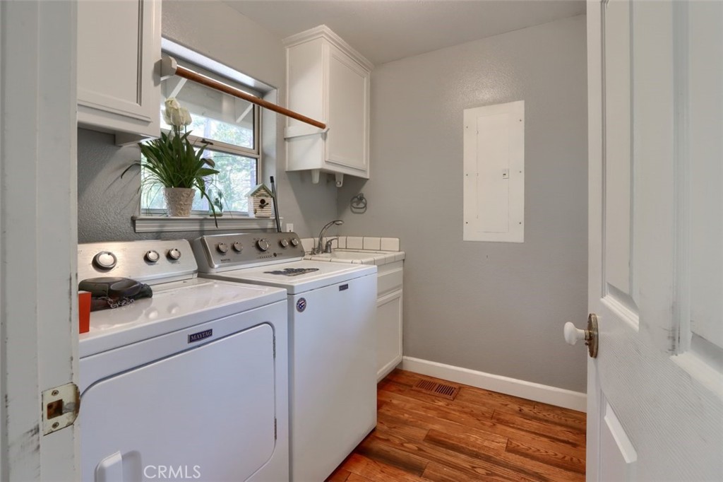 36328 Finegold Creek Dr, North Fork, CA 93643