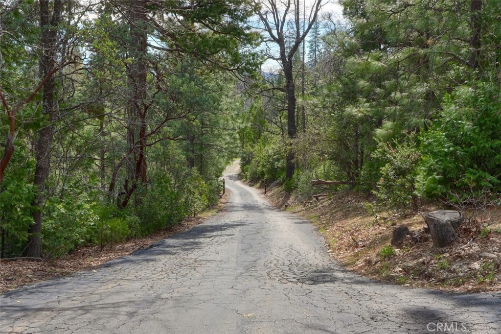 36328 Finegold Creek Dr, North Fork, CA 93643